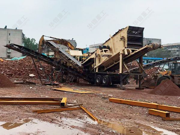 移動式建筑垃圾處理系統生產現場
